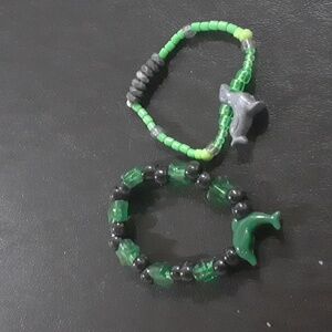 🌹 Seal and dolphin bracelets.